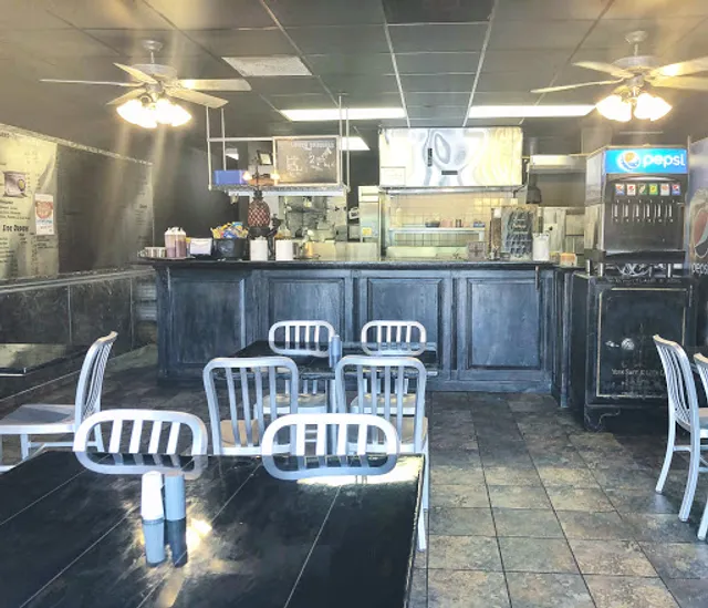 Jim & Nena's Pizzeria