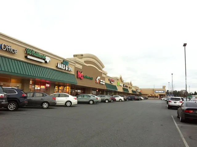 Midway Plaza
