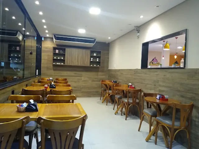 Nosso Mundo Restaurante e Lanchonete