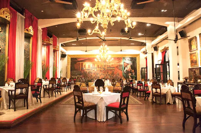 Tugu Kunstkring Paleis