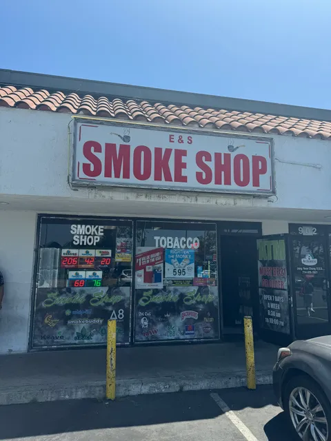 E & S Smoke Shop