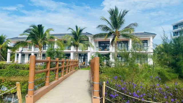 Emerald Hồ Tràm Resort