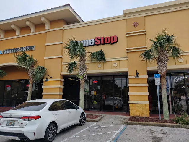 GameStop