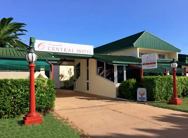 Emerald Central Hotel