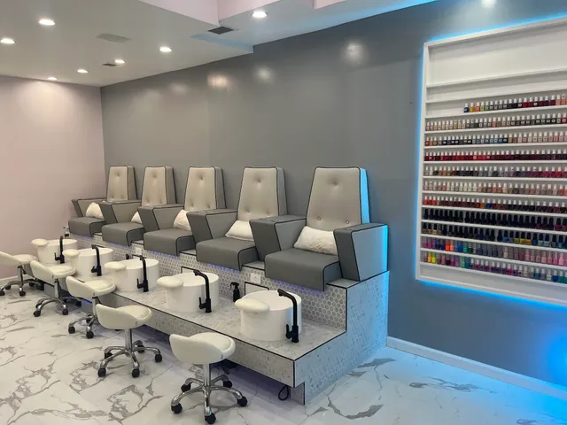 Forever Young Nail & Spa NYC