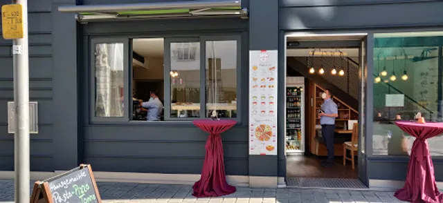 Casalinga - Pizza und Pasta