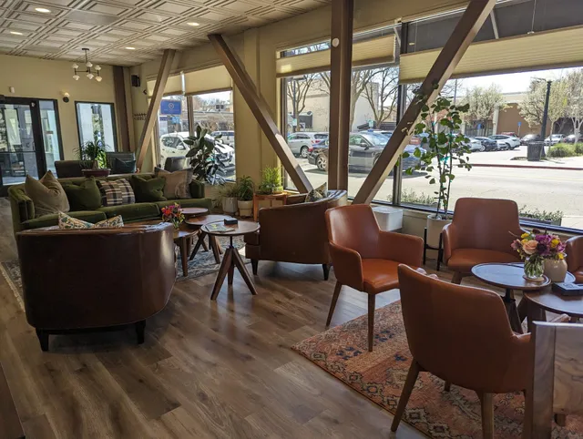 Lithology The Lounge