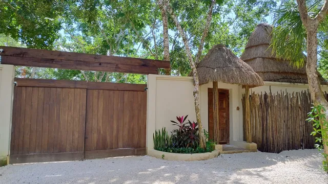 Onze Retreats Bacalar