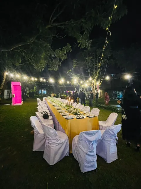 TCH (The Cottage House)