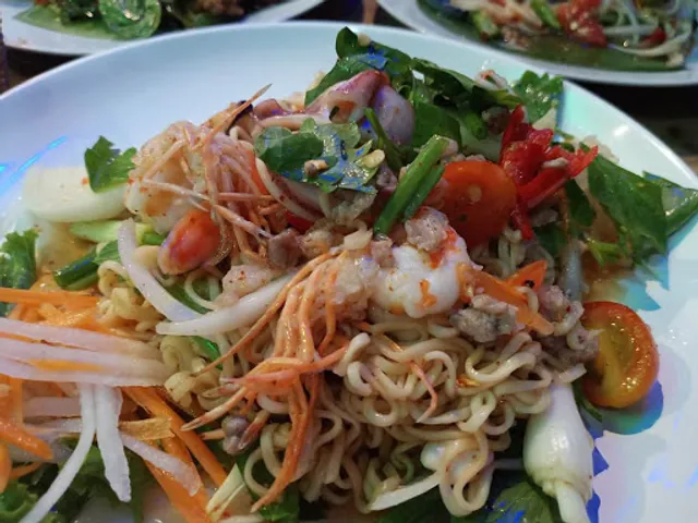 บัวสัมตำ บ้านไร่