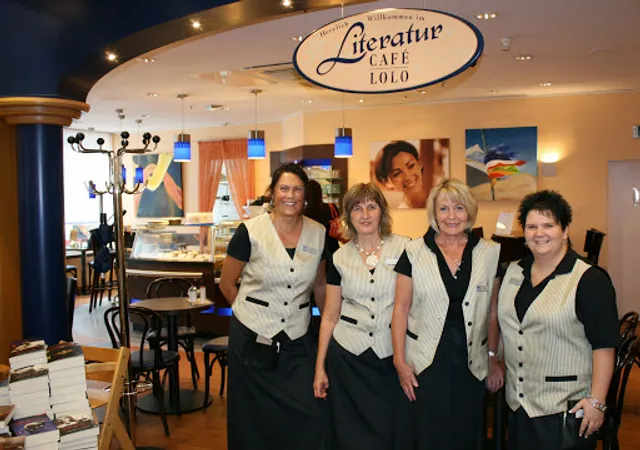 Literaturcafé - Café Lolo