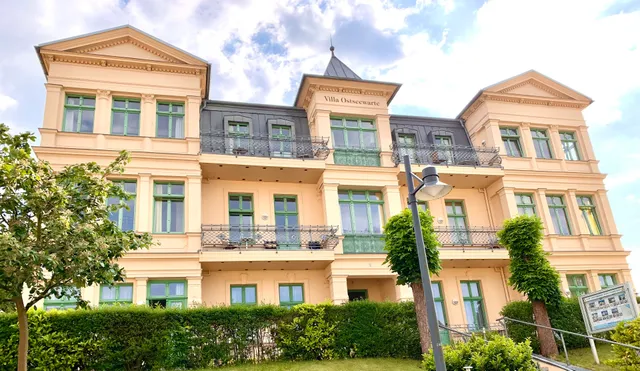 Villa Ostseewarte - Ferienwohnungen