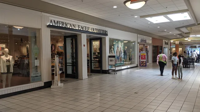 Auburn Mall