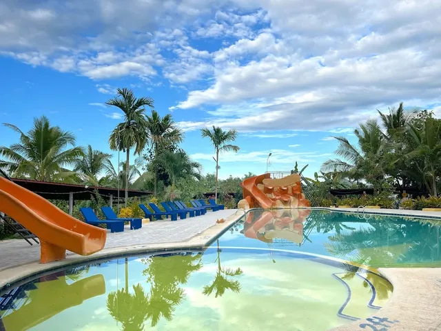 Relaxing Garden Resort