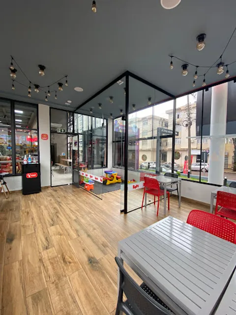 Bob's Burger - Drive Cascavel