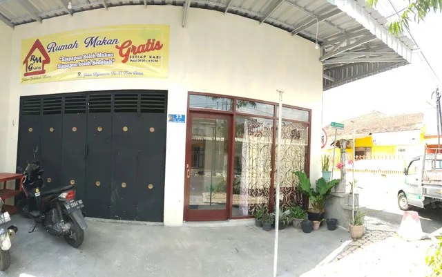 Rumah Makan Gratis Blitar