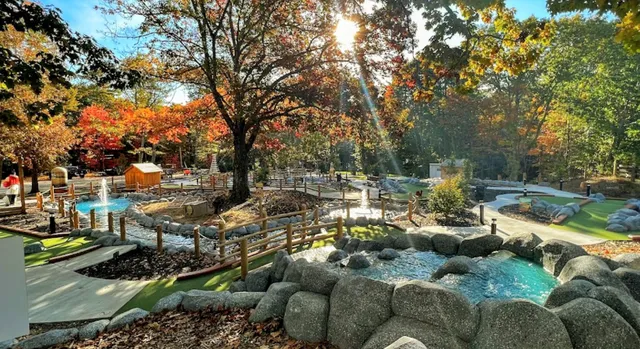 Desert of Maine - Mini Golf & Ice Cream