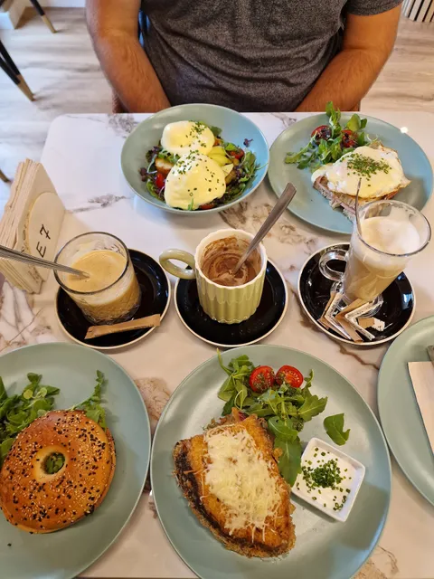 Hugo’s Brunch&Bakery