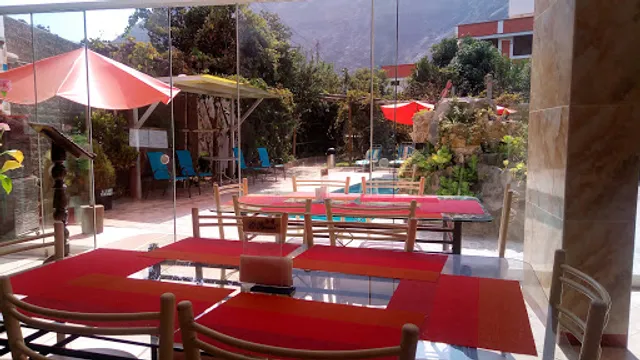 Restaurante- Hospedaje Condoray