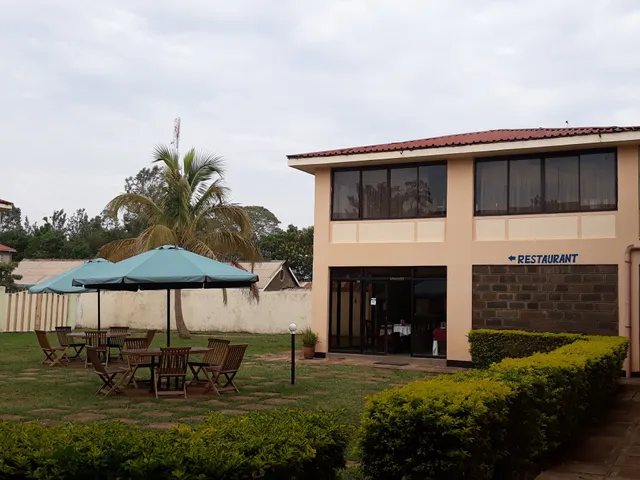 Lasjona Complex Hotel