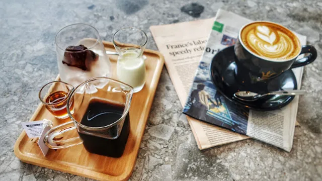 Kingmauii 金茂宜咖啡 美術店