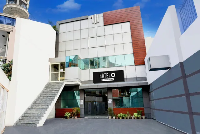 Super Hotel O Rohini Sector 20 MAIT Formerly Maharaja Grand