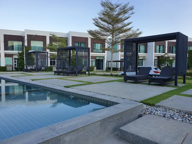 The Midst TM14 @ Royal hills Nakornayok (อยู่ในสนามกอล์ฟ รอยัลฮิลล์ นครนายก)