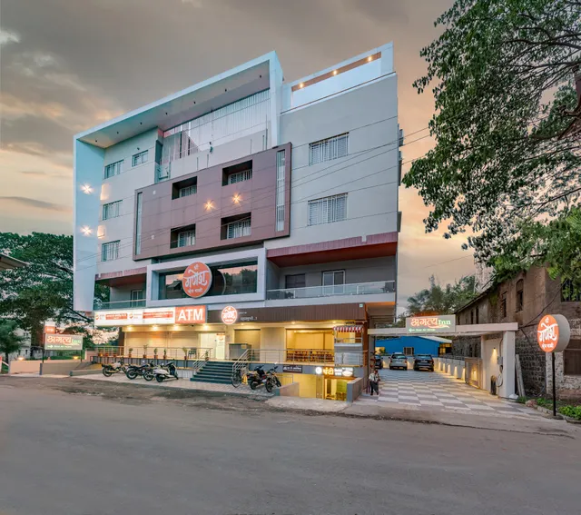 Hotel Agatya Inn Miraj