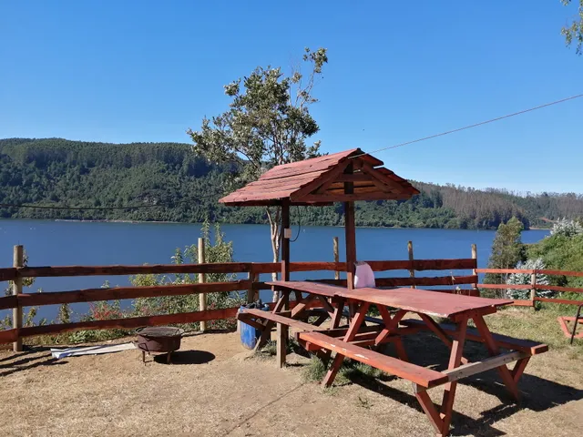 Camping y Cabaña Los Arrayanes Niebla