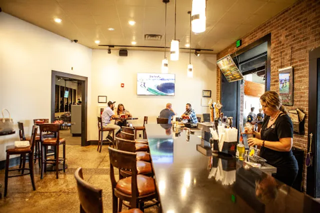 The Beehive Pub & Grill