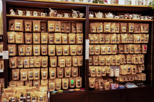 Red Bud Coffee & Tea