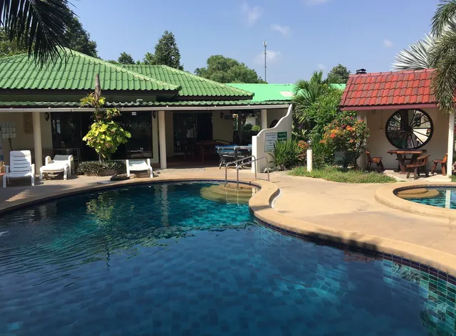 ryans resort & guesthouse