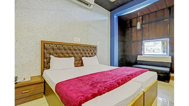 SPOT ON 43004 JP Hotel