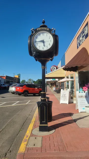 Sixth Street Art & Gift Gallery