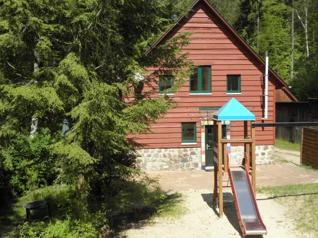 Art House am Werbellinsee - Ferienwohnungen und Appartments