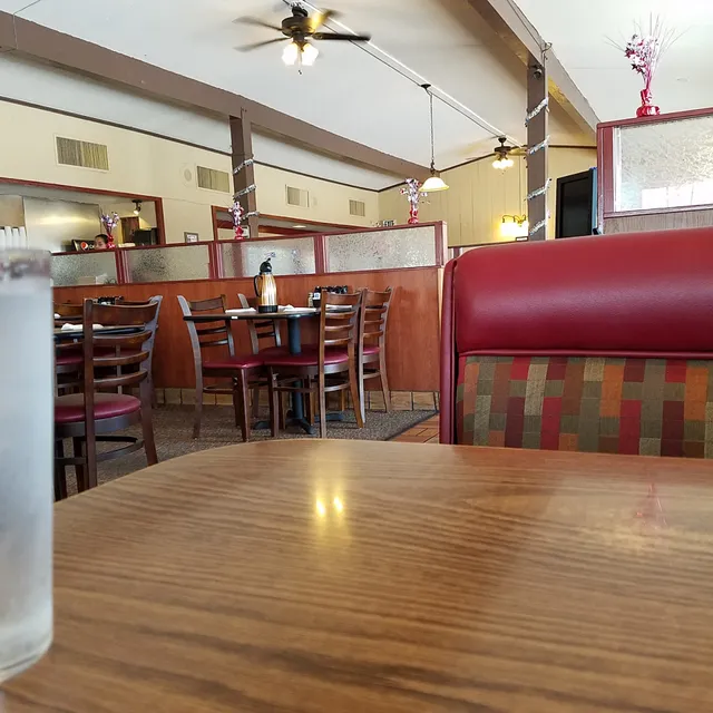 Garey/Arrow Shopping Center