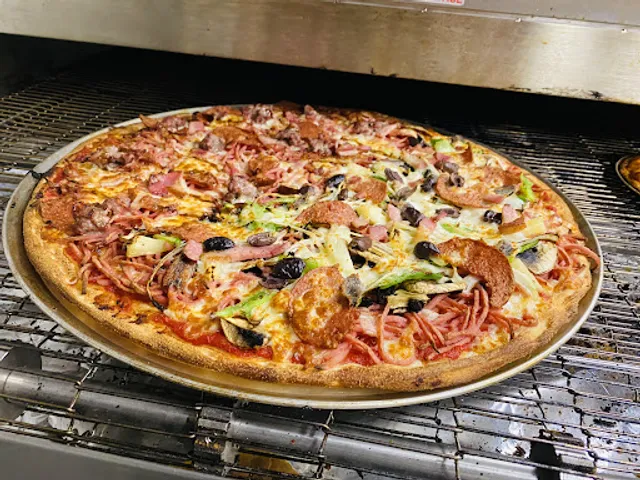 Mick’s Pizza House