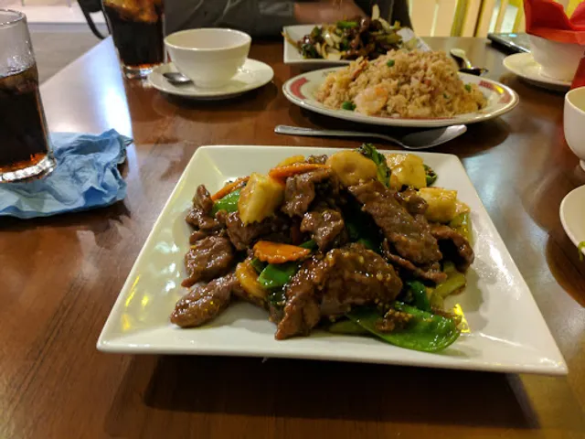 Dragon Gallery Chinese Restaurant