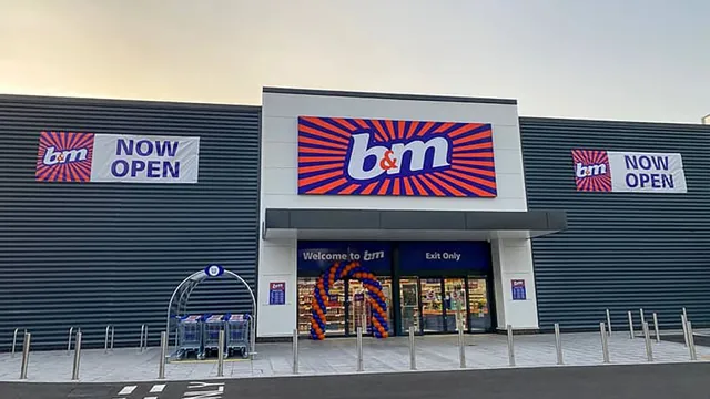 B&M Store