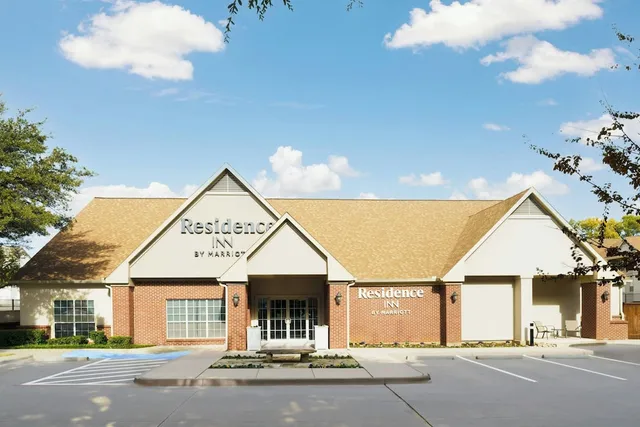 Residence Inn by Marriott Arlington