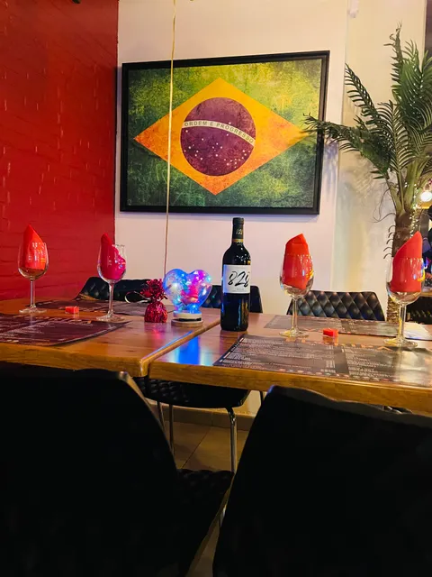 Restaurante Floripa brasileño asador mas de 43 cortes premium importados y maduración propia cocción increíble a la brasa