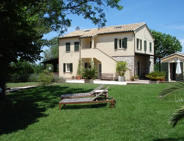 Il Mandorlo - Agriturismo e Azienda Agricola Ferrato