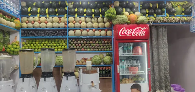 Cool maza juice corner