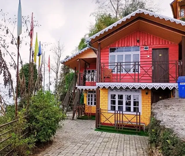 Rosedell Inn | Best Hotel in Rishyap