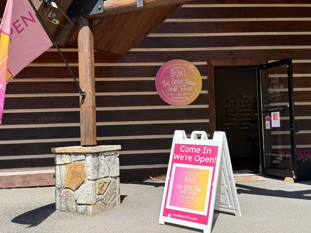 The Lazy Bear Gift Shop at Deep Creek Lake