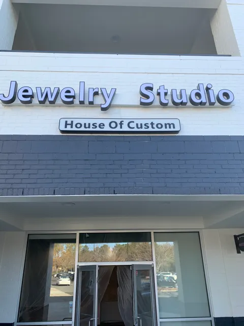 Jewelry Studio