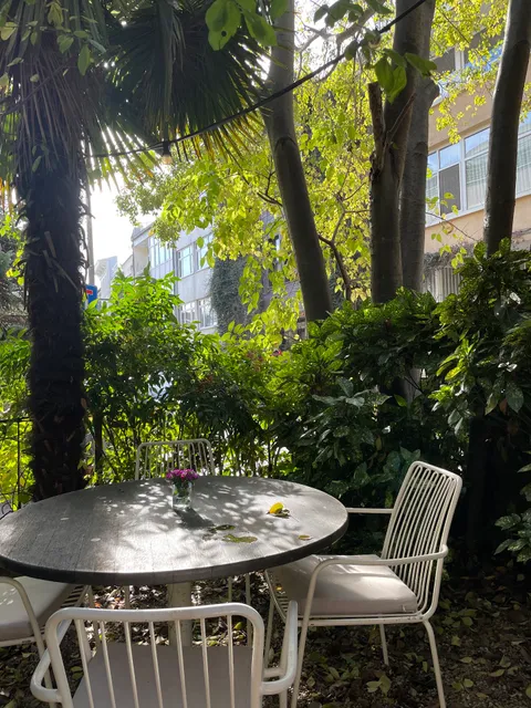 Petra Roasting Co Bebek