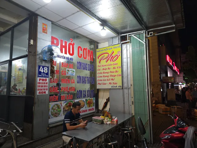 Pho Gia Truyen Ha Noi