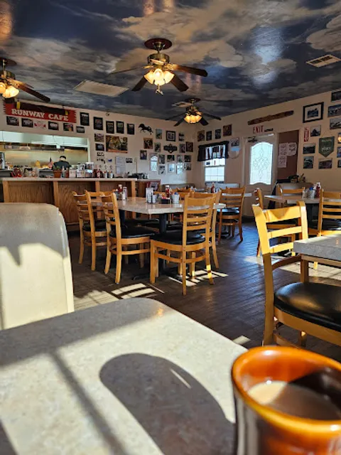 The Runway Cafe