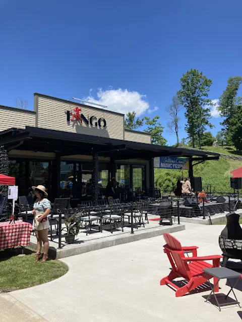 Tango Café at HPAC